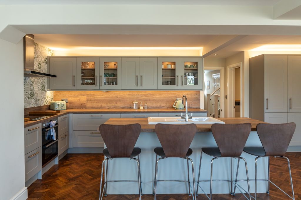 Additional image 10 of 4 bed semi-detached house for saleMill Street, Caerleon NP18