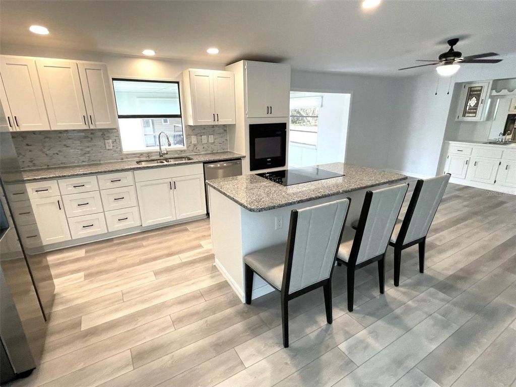 Property photo 3 of 19 <Alttext/>