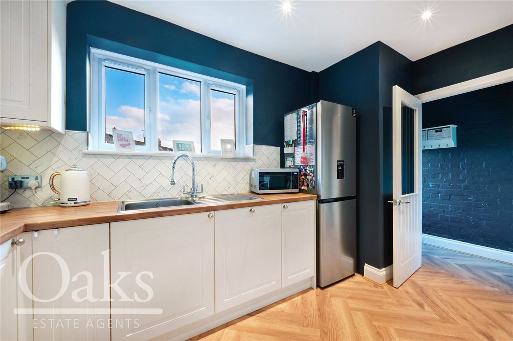 Property photo 3 of 12 Picture No. 09