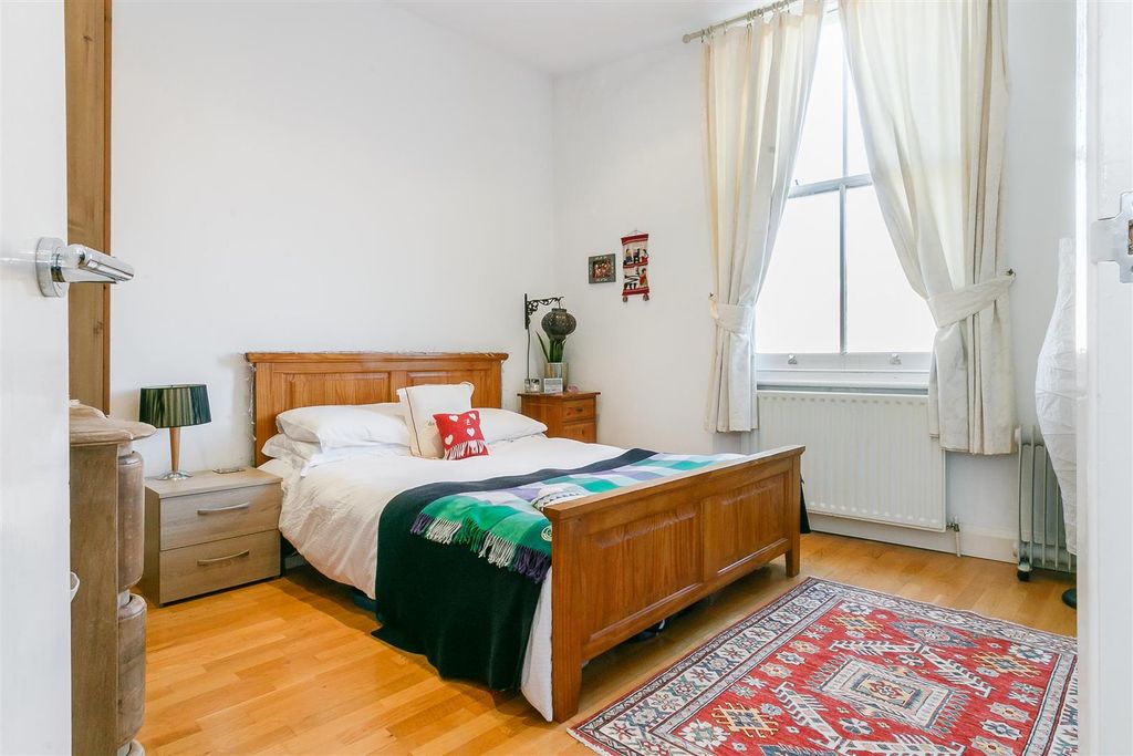 Property photo 3 of 11 Eden Harper Hayter Road