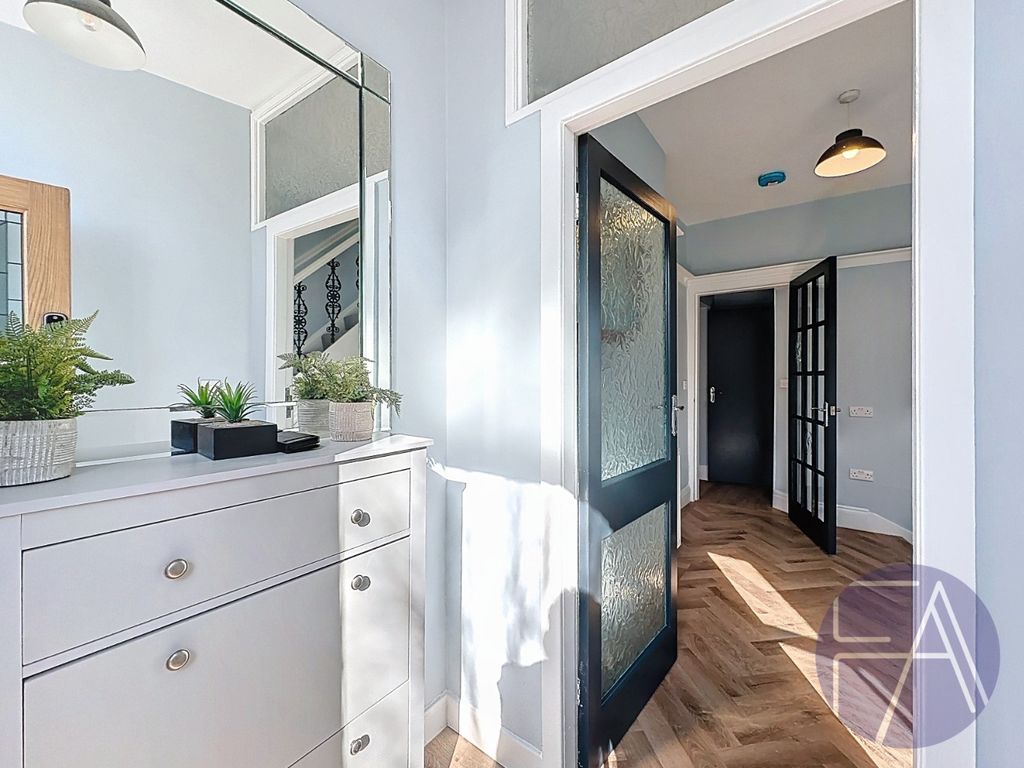 Property photo 2 of 44 4626063