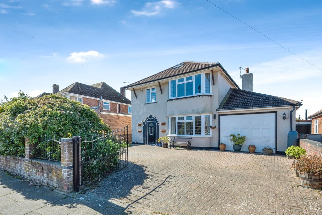 Property photo 1 of 17