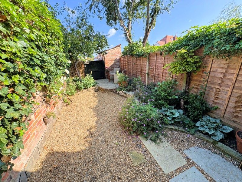 Property photo 2 of 15