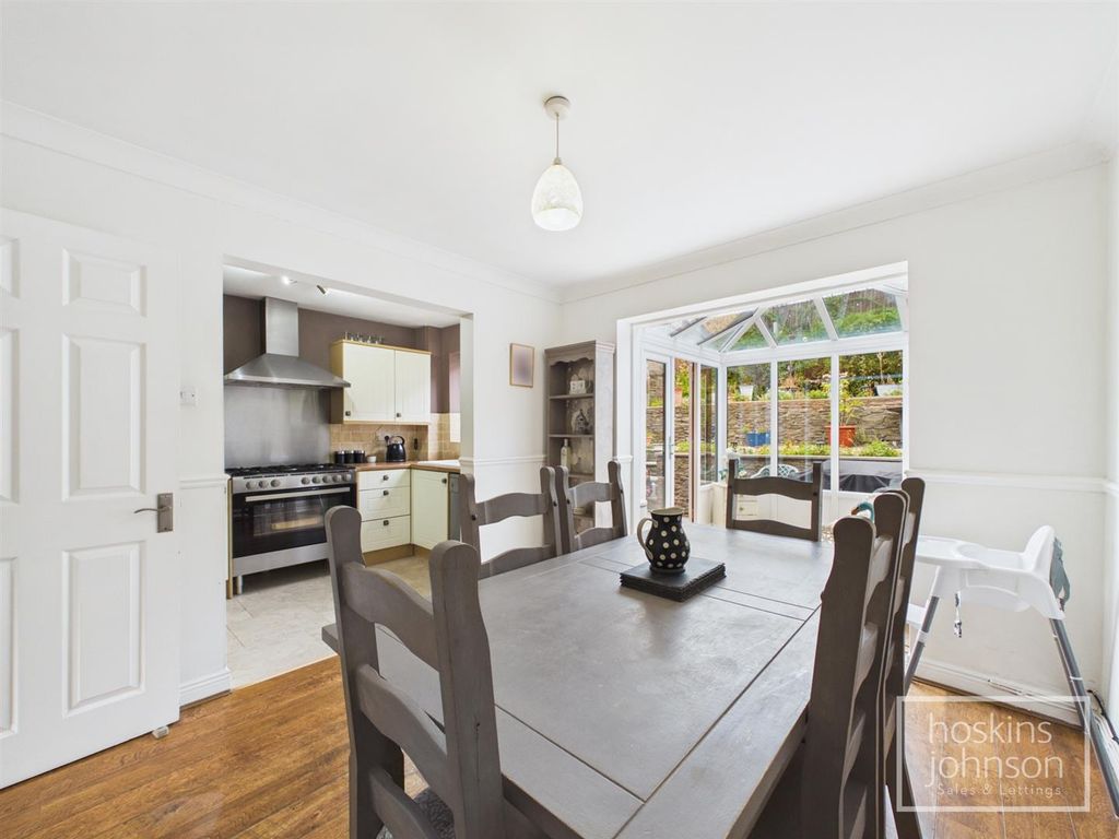 Property photo 3 of 33 Dining Room