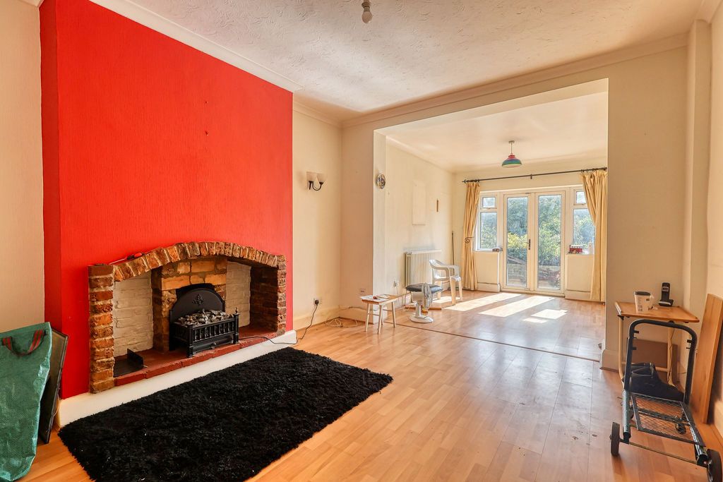 Property photo 3 of 14 Reception Room