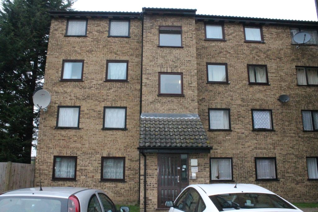 Property photo 1 of 5