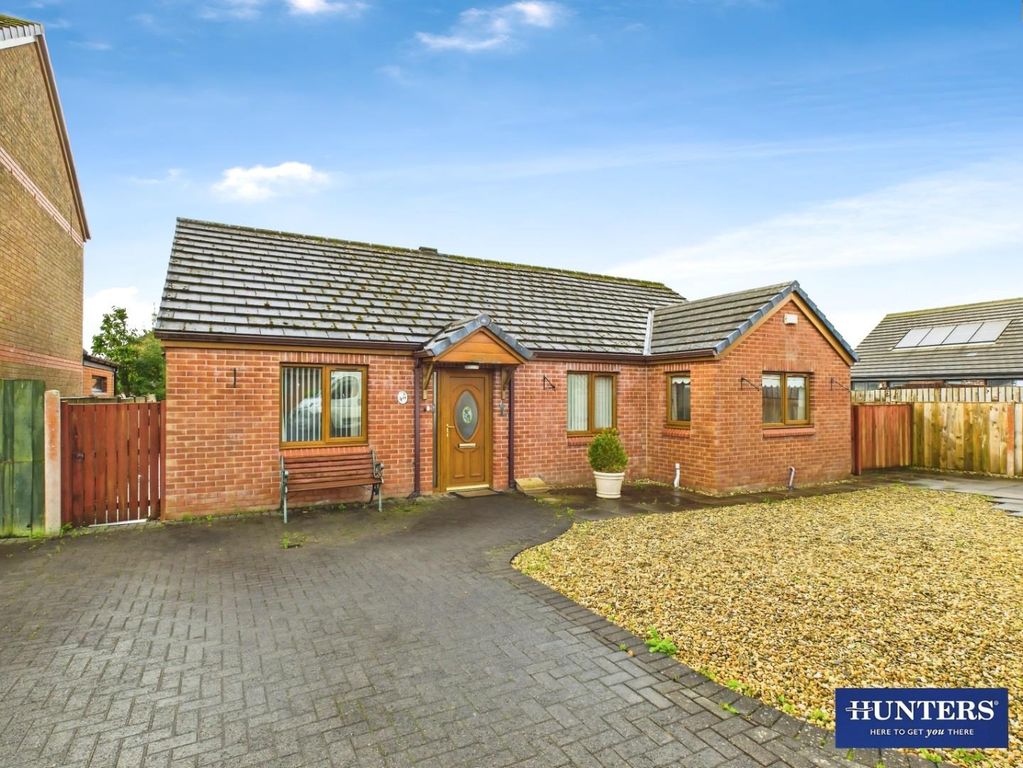 Property photo 1 of 25 Frontage