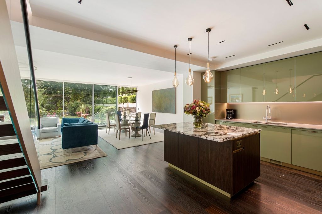 Property photo 1 of 36 Open Plan Living