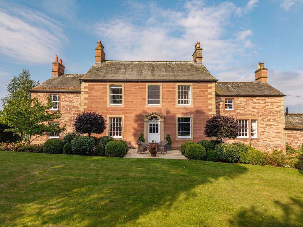 Property photo 1 of 59