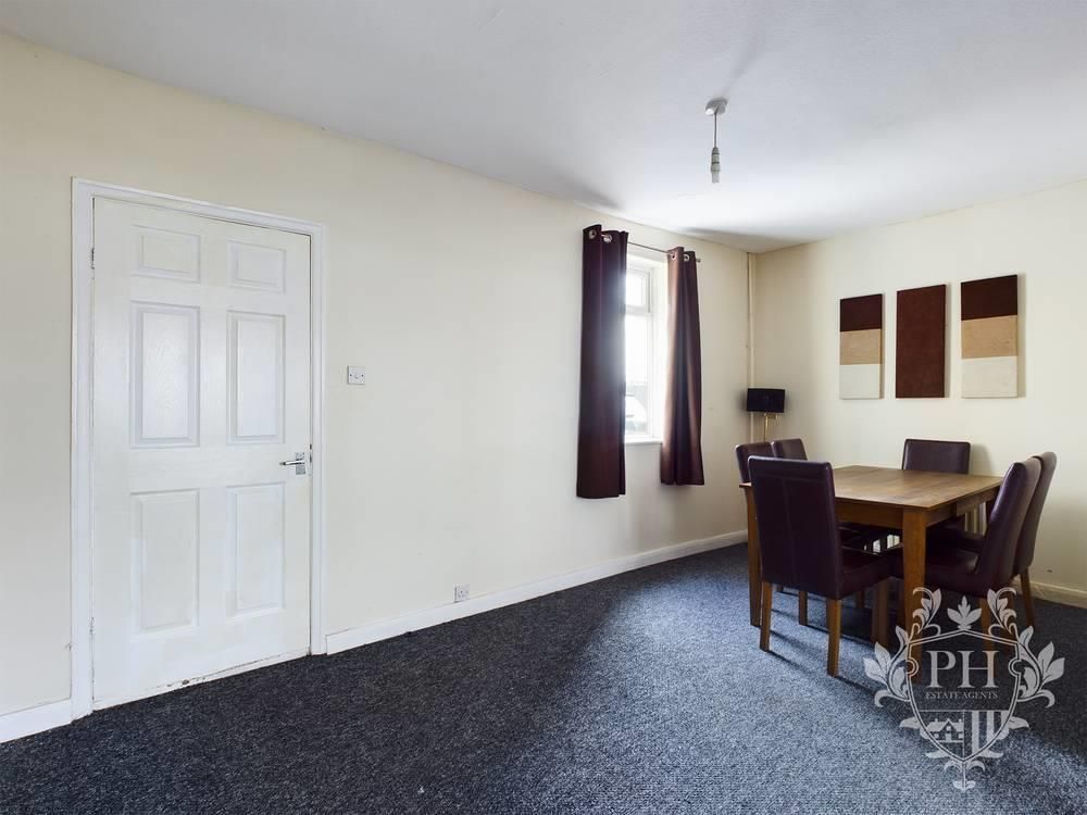 Property photo 3 of 12 Cam00510P1-Pr0129-Still05-Thumbnail-H750-70.Jpg