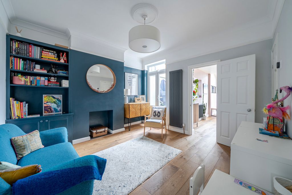 Property photo 3 of 16 1435349-4-69Cbcea...