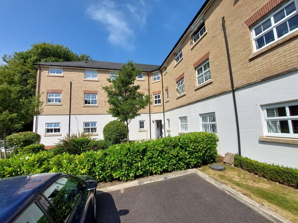 Property photo 1 of 19