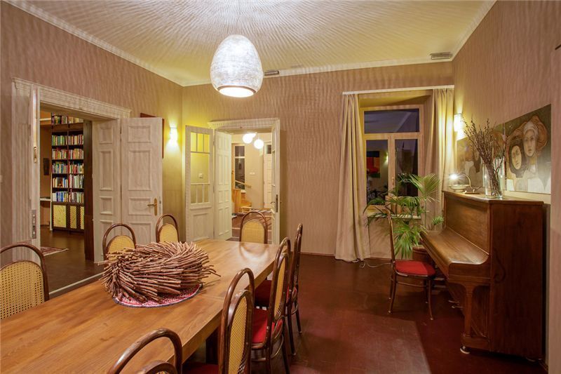 Property photo 3 of 19