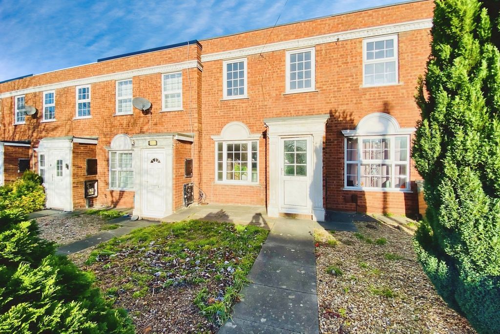 Property photo 1 of 18