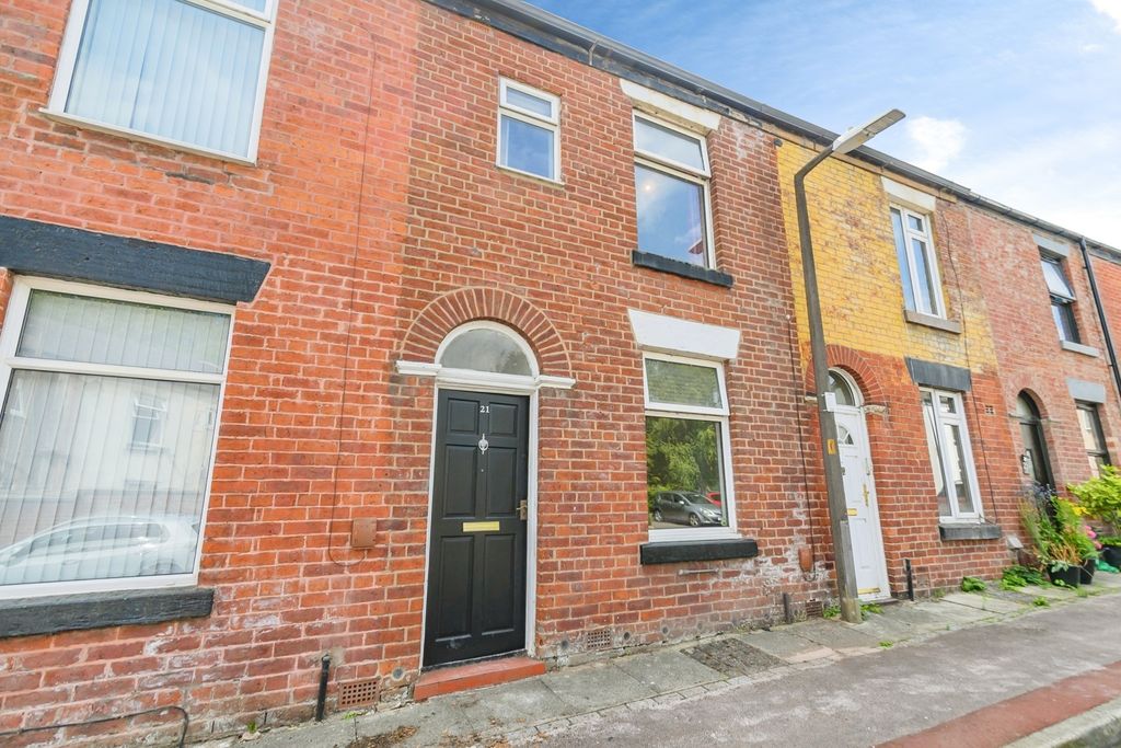 Property photo 1 of 17 Pbox-Img.Jpg