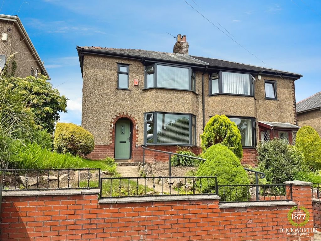 Property photo 1 of 24