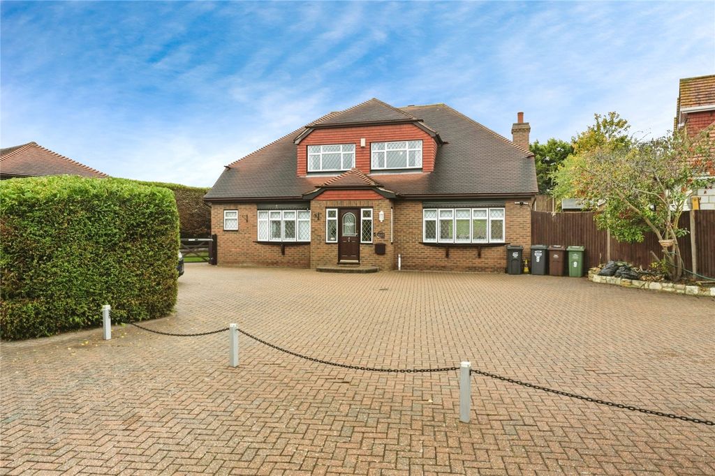 Property photo 1 of 37 Picture No. 41