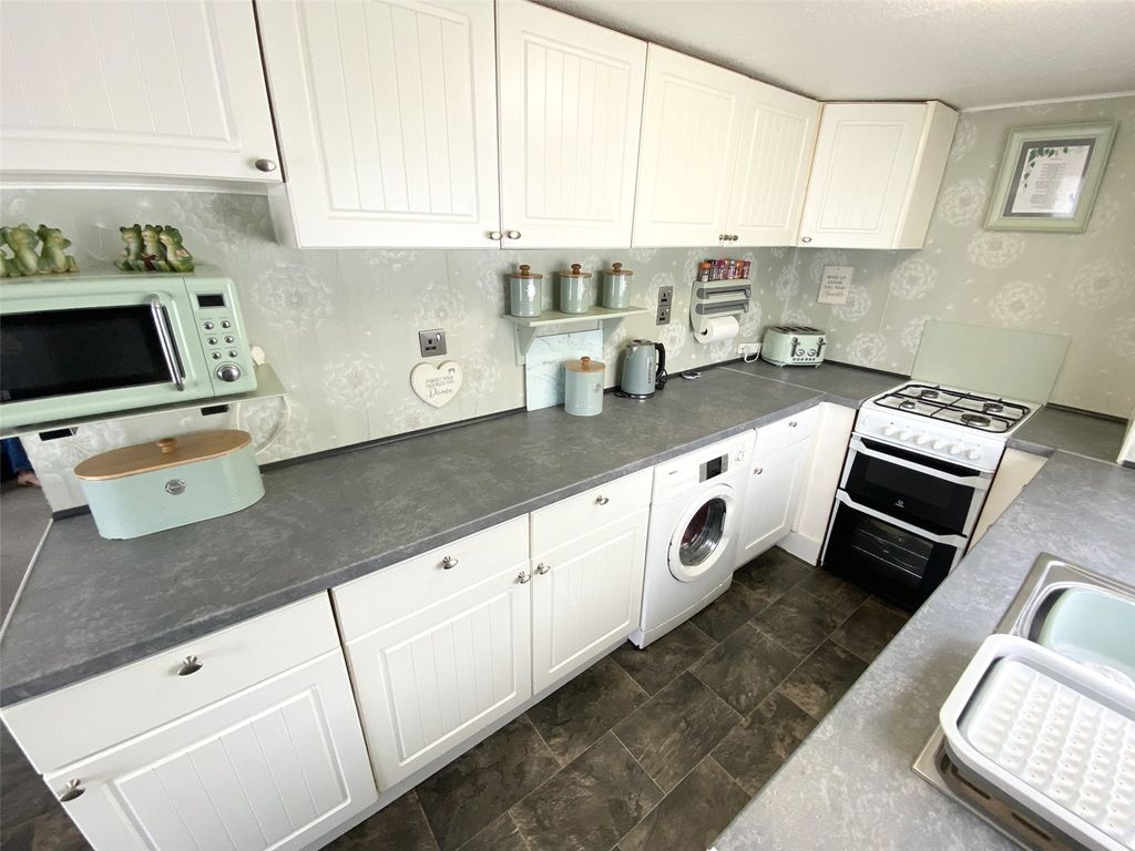 Property photo 3 of 15 Picture No. 04