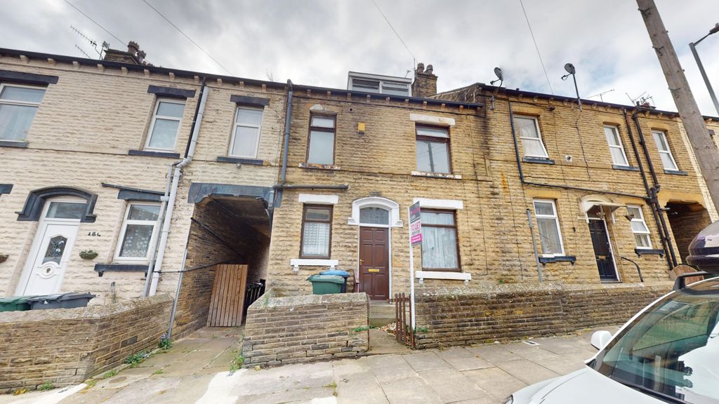 Property photo 1 of 6 278-St-Stephens-Rd-10092025_112554