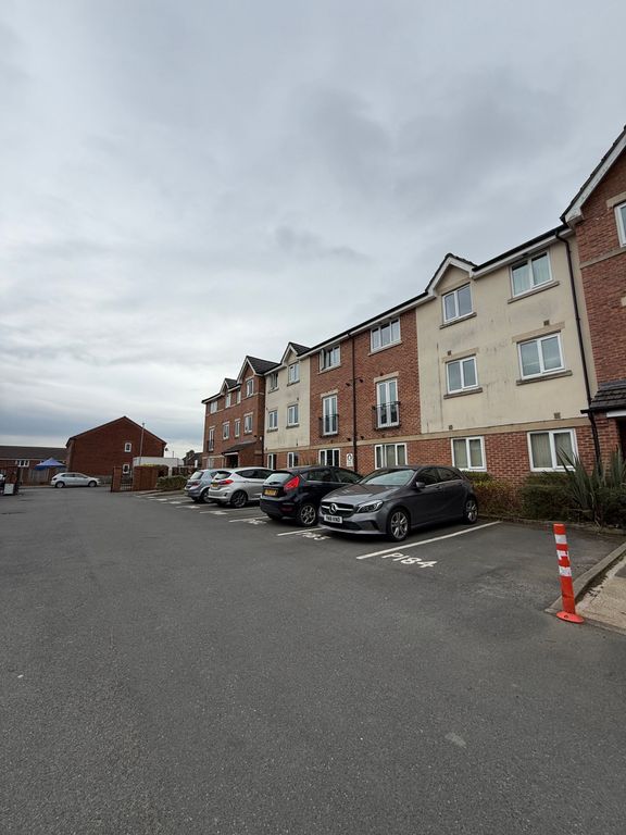 Property photo 2 of 12