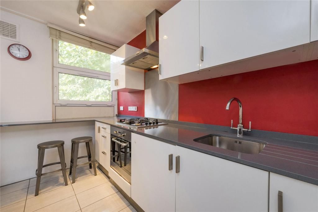 Property photo 2 of 12