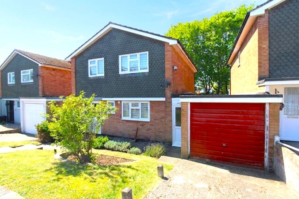 Property photo 1 of 20