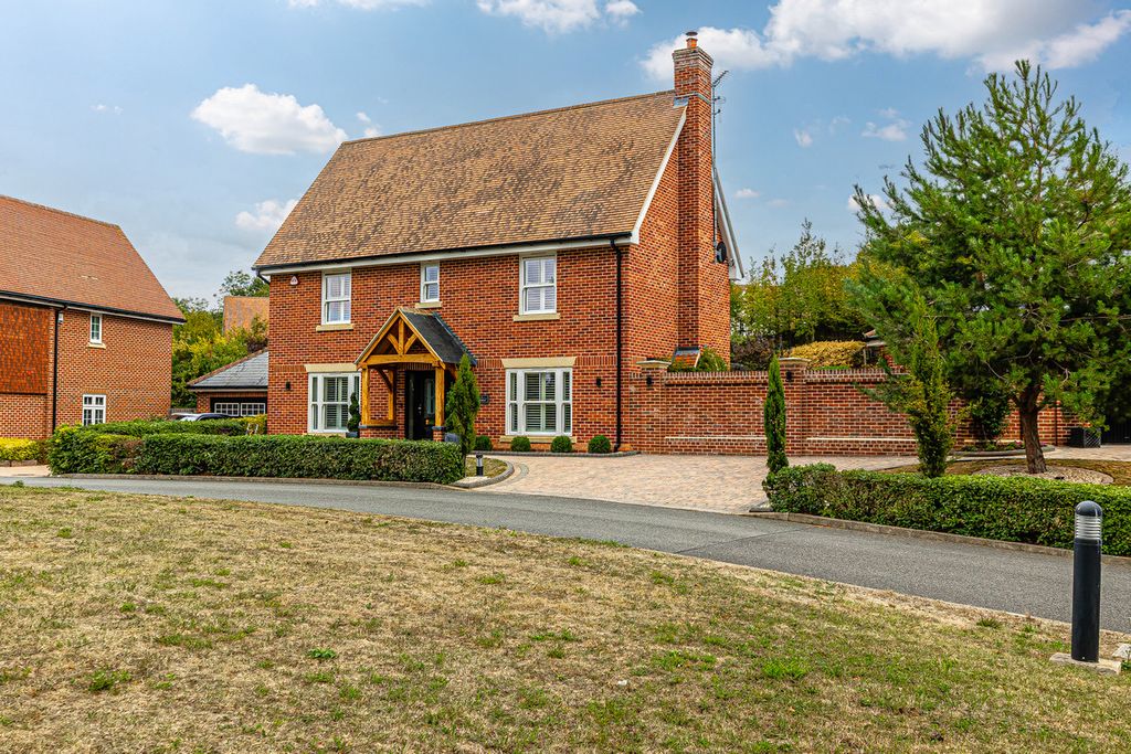 Property photo 3 of 50