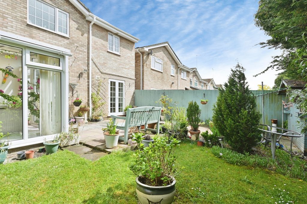Property photo 2 of 14