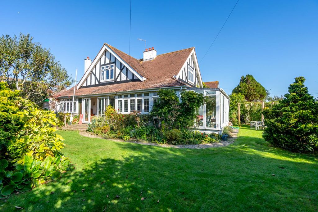 Property photo 1 of 25 Front.Jpg