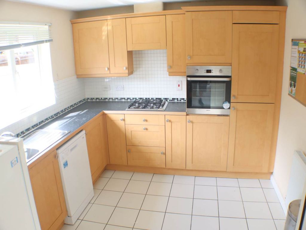 Property photo 3 of 14 0Aae09Eb-24B2-4964-Abcb-93F8244796A9