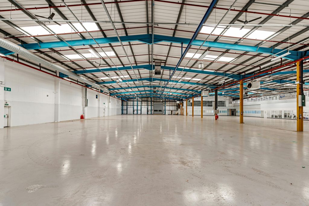 Property photo 3 of 17 The Proving Factory, Coventry (4 Of 92).Jpg