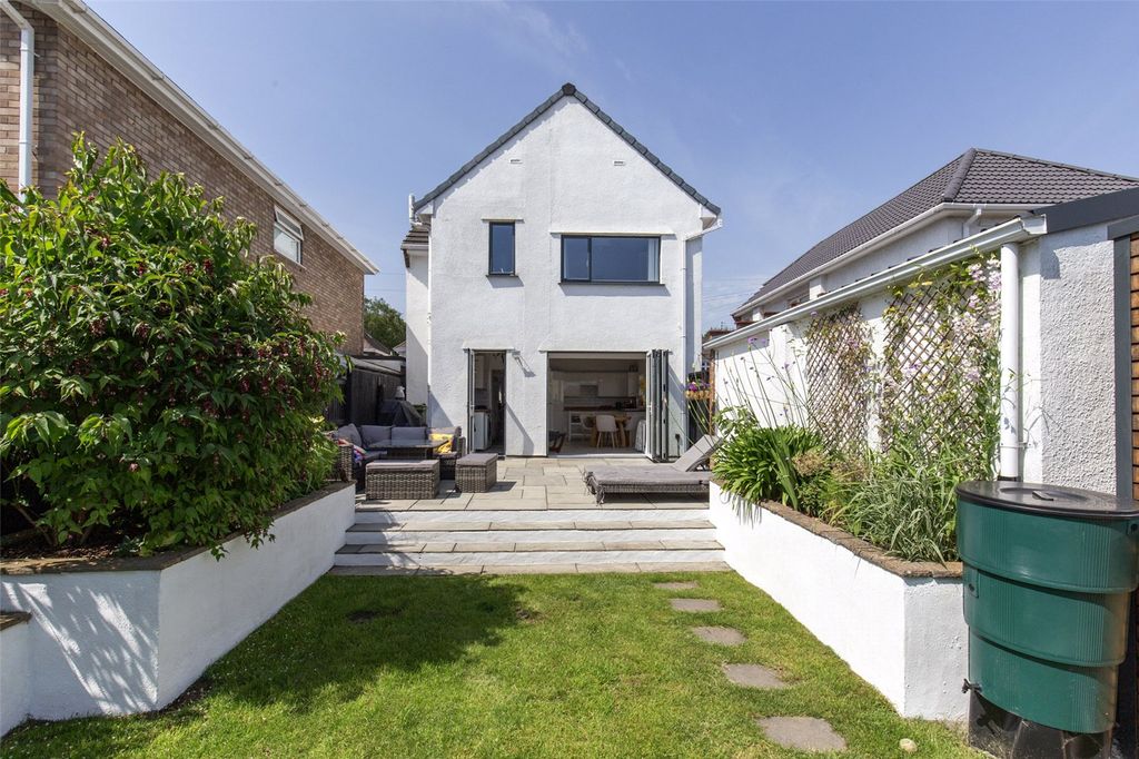 Property photo 1 of 27 Picture No. 30