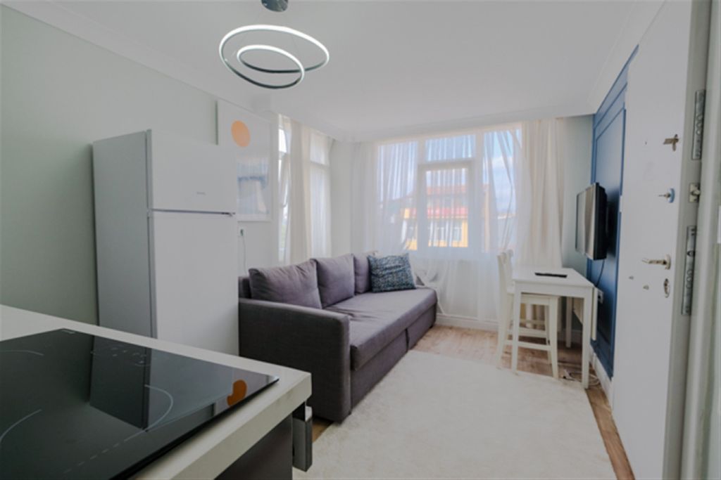 Property photo 2 of 19 Istanbul Apartments For Sale In Fatih, Istanbul - Modern Living Spaces