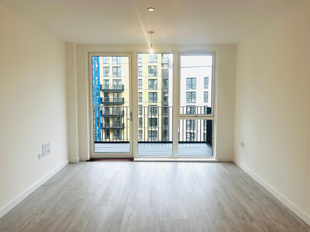 Property photo 1 of 6