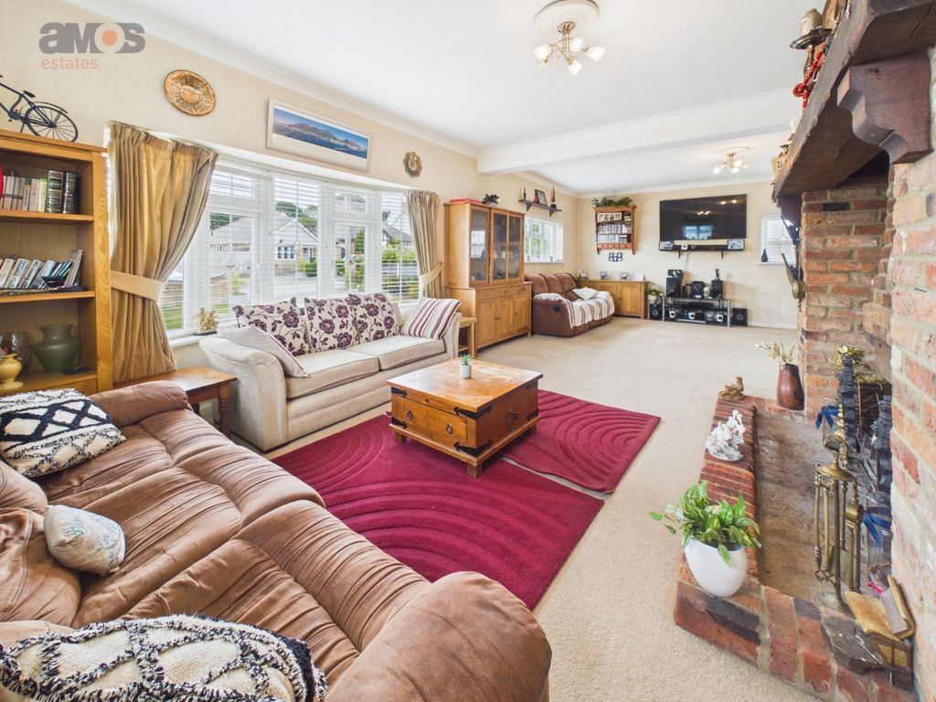 Property photo 2 of 27 5218462