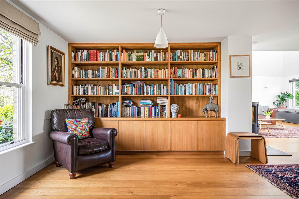 Property photo 3 of 26 29_77811.Jpg