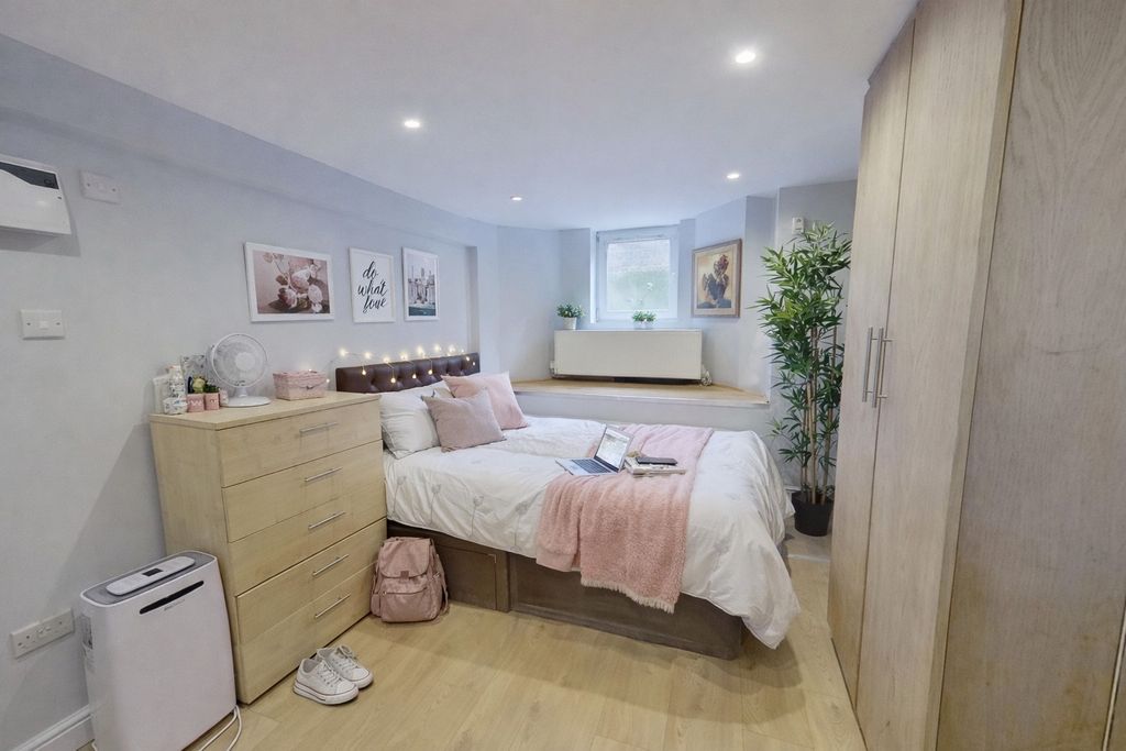 Property photo 3 of 11 1Chatgpt Image Feb 19, 2026, 12_33_11 Pm.Jpeg