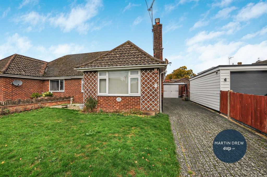 Property photo 1 of 11