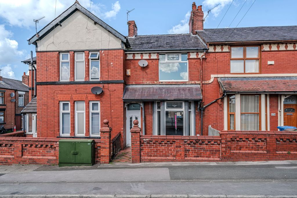Property photo 1 of 28
