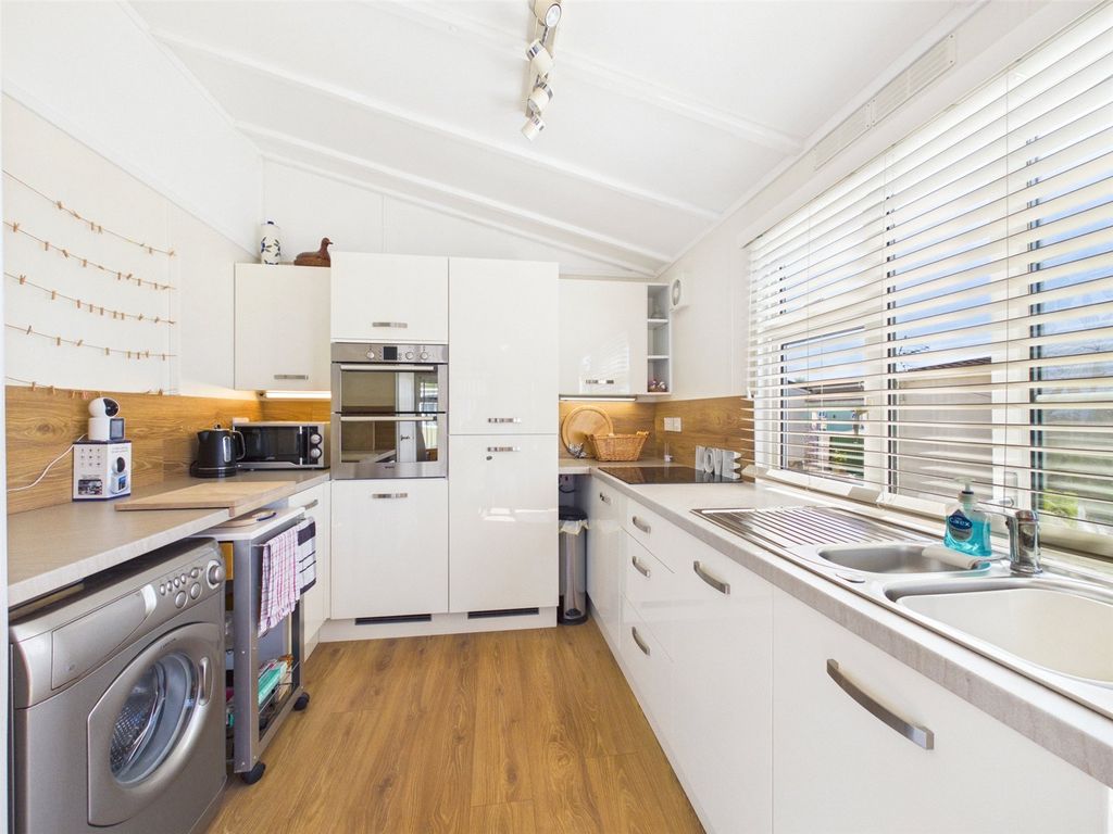 Property photo 2 of 11 Picture No. 07