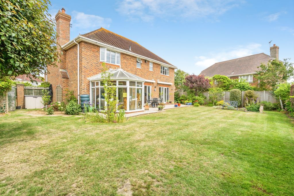 Property photo 3 of 22