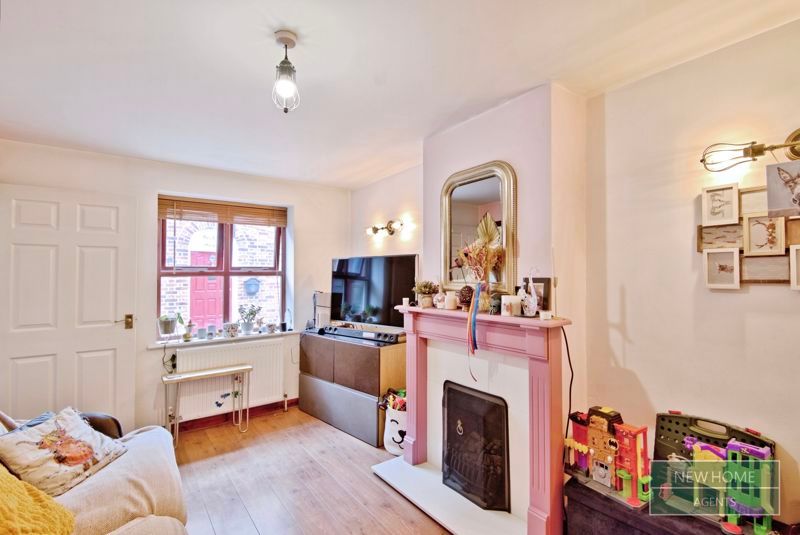 Property photo 2 of 11 Photo 5