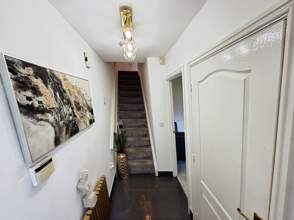 Property photo 2 of 42 Pbox-Img.Jpg