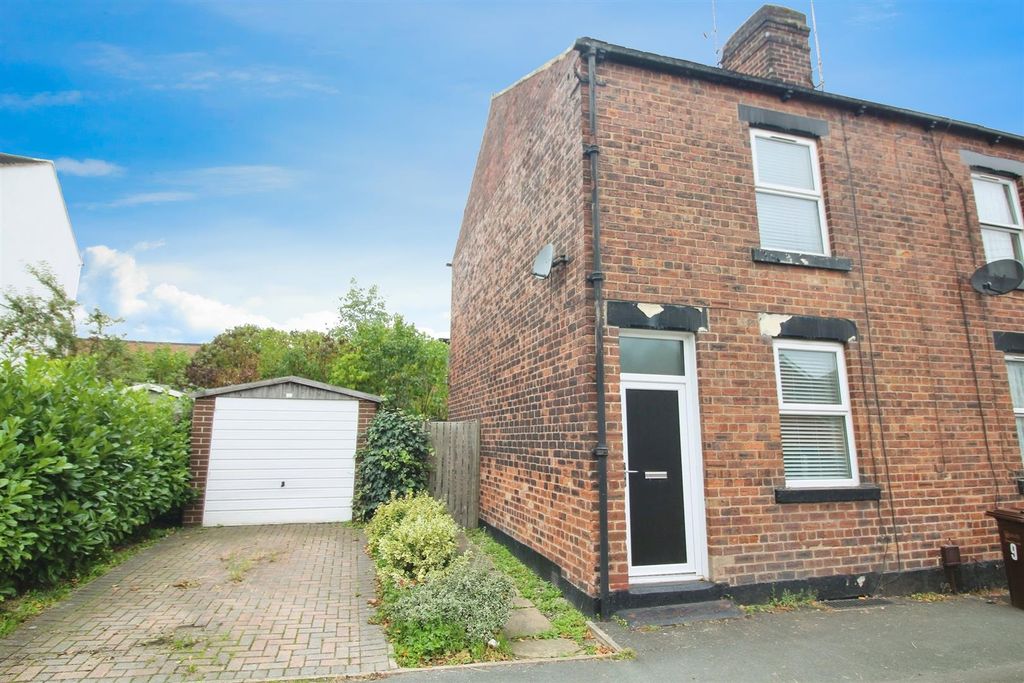 Property photo 1 of 8 Exterior