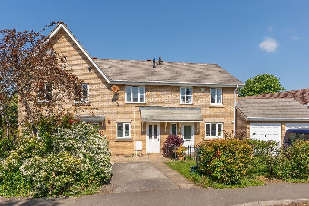 Property photo 1 of 11