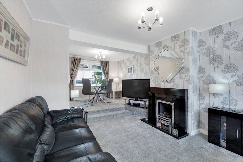 Property photo 3 of 15 3