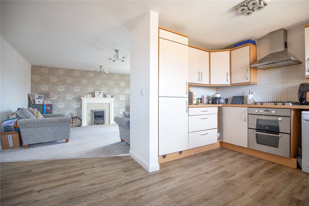 Property photo 3 of 16 Picture No. 09