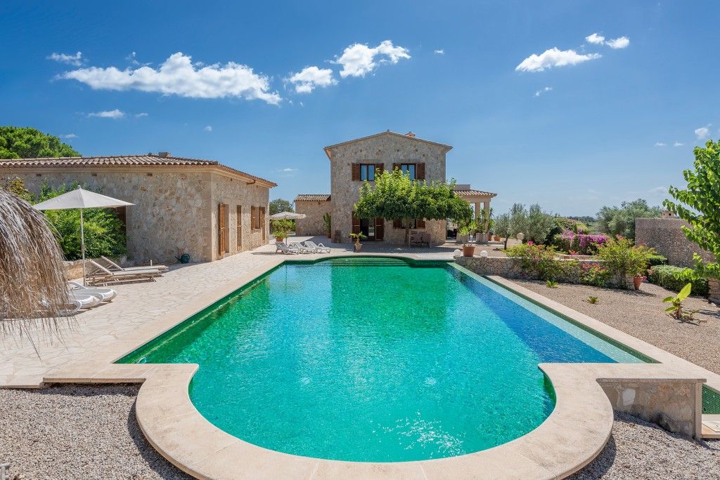 Property photo 3 of 20 Exterior And Pool (1)