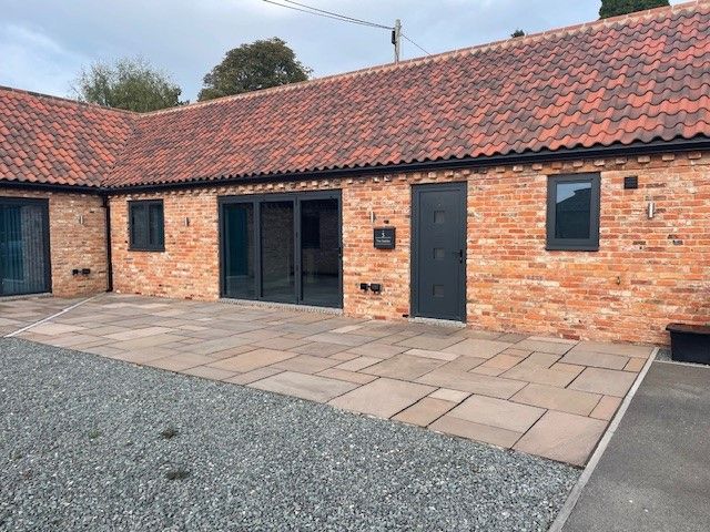 Property photo 1 of 10 View