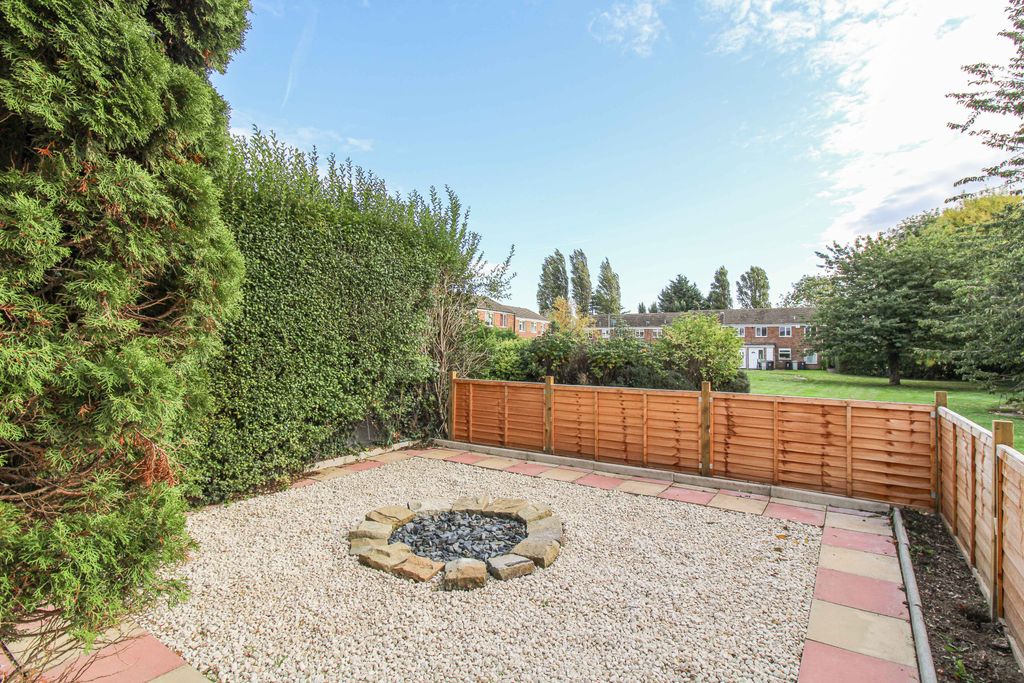 Property photo 3 of 7